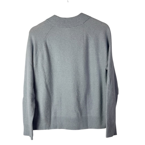 Athleta Hawthorn Crew Voyage Gray Crewneck Sweater M - Picture 3 of 5